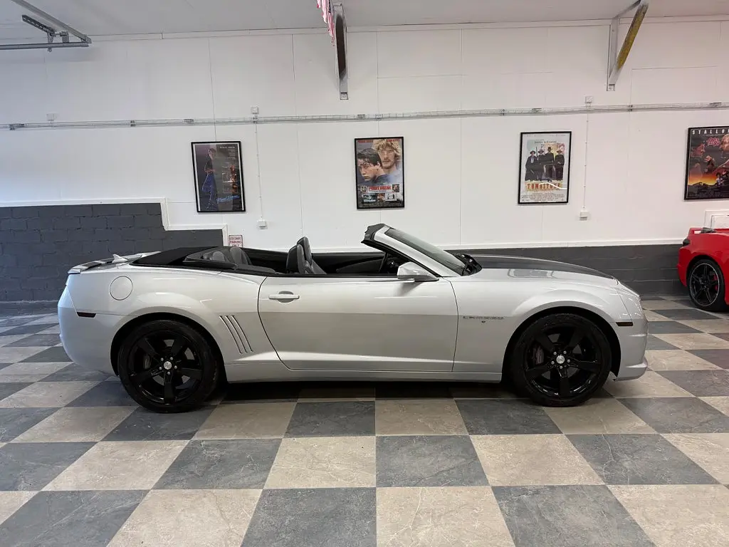 Chevrolet Camaro 2011