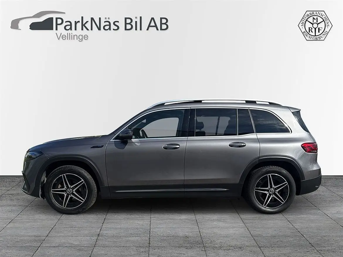 Mercedes-Benz EQB 2023
