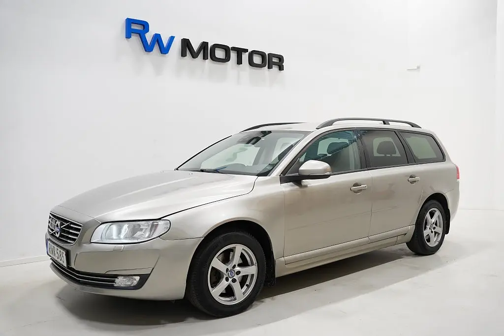 Volvo V70 2016