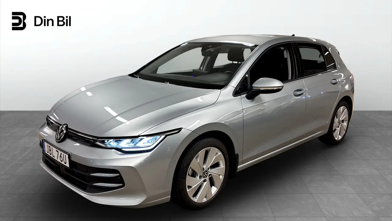 Volkswagen Golf 2025