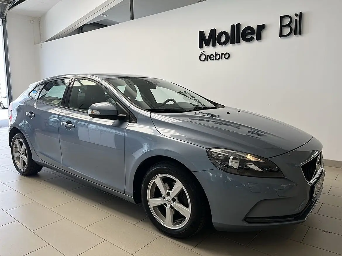 Volvo V40 2017