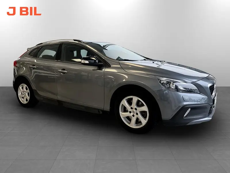 Volvo V40 2018