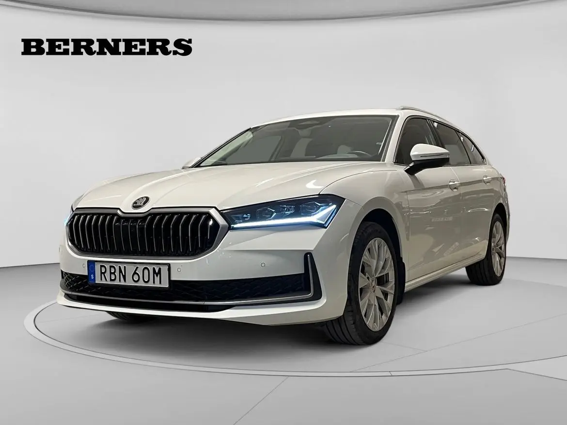 Skoda Superb 2024