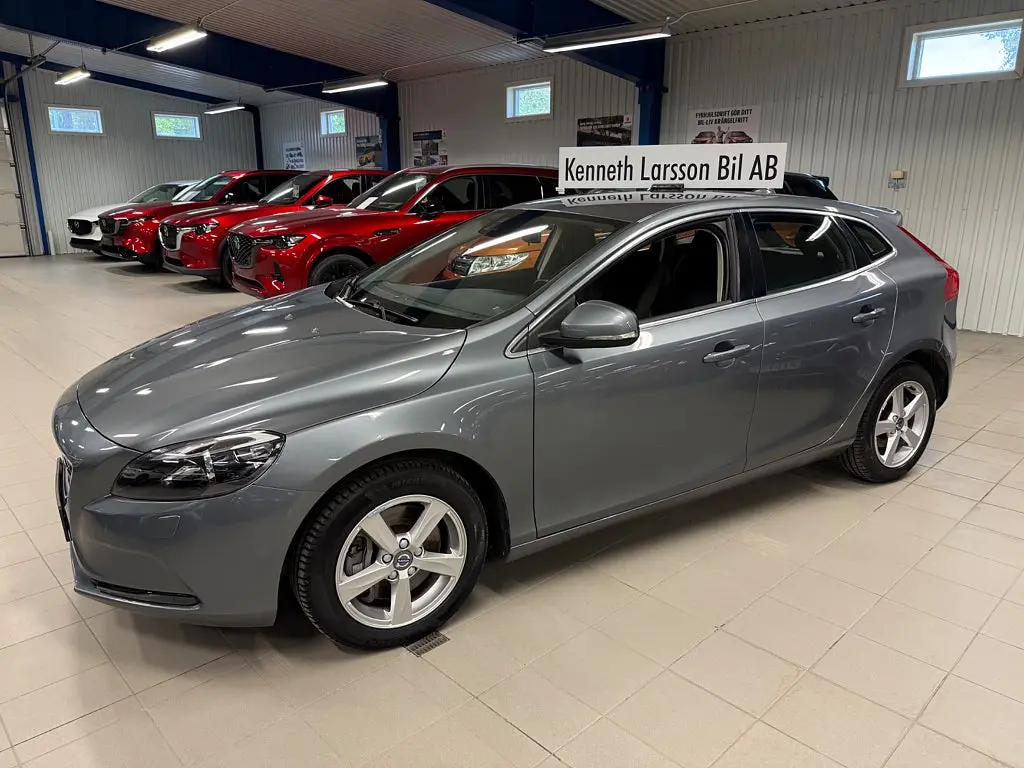Volvo V40 2016