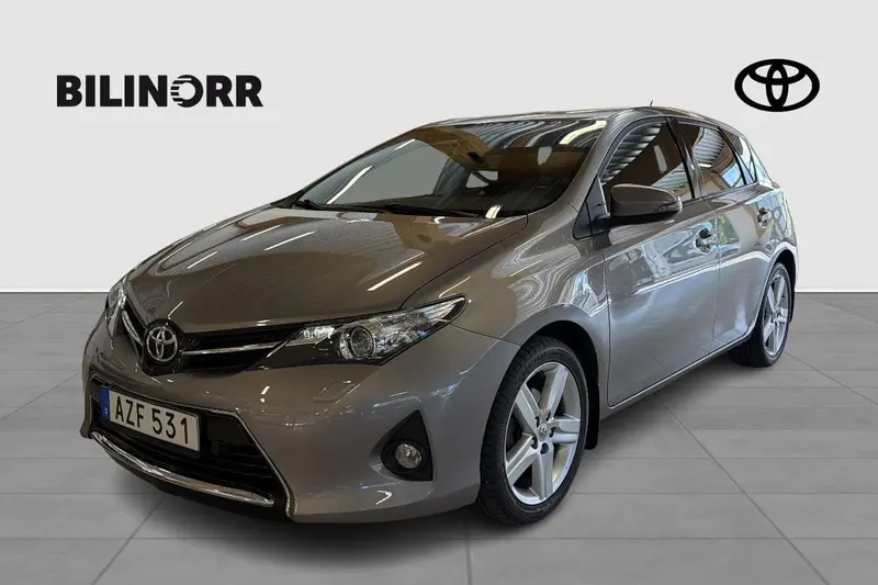 Toyota Auris 2014