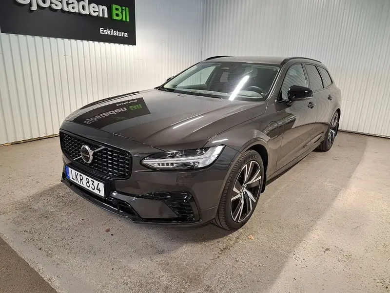 Volvo V90 2023