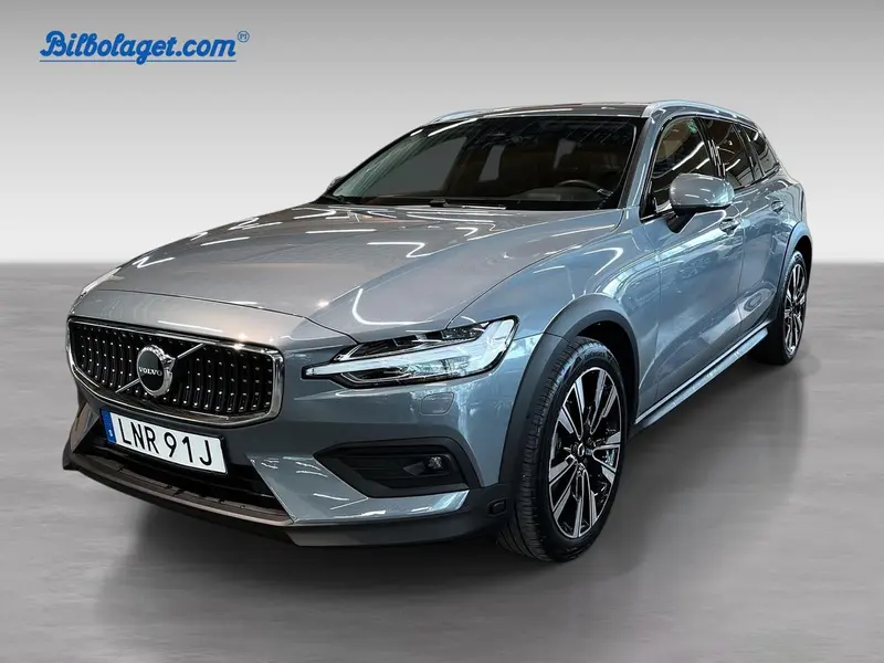 Volvo V60 2024