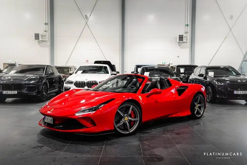 Ferrari F8 2020