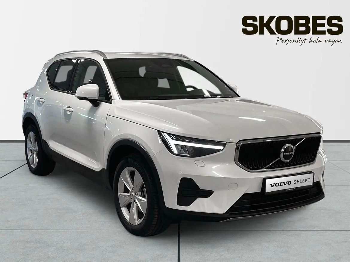 Volvo XC40 2025