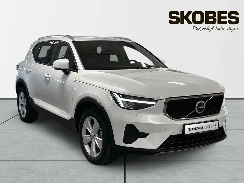 Volvo XC40 2025