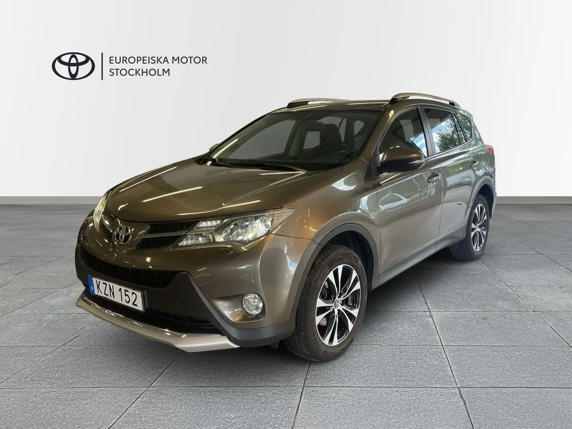 Toyota RAV4 2015