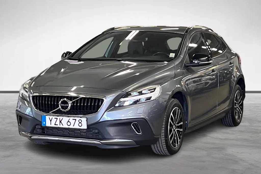 Volvo V40 2018