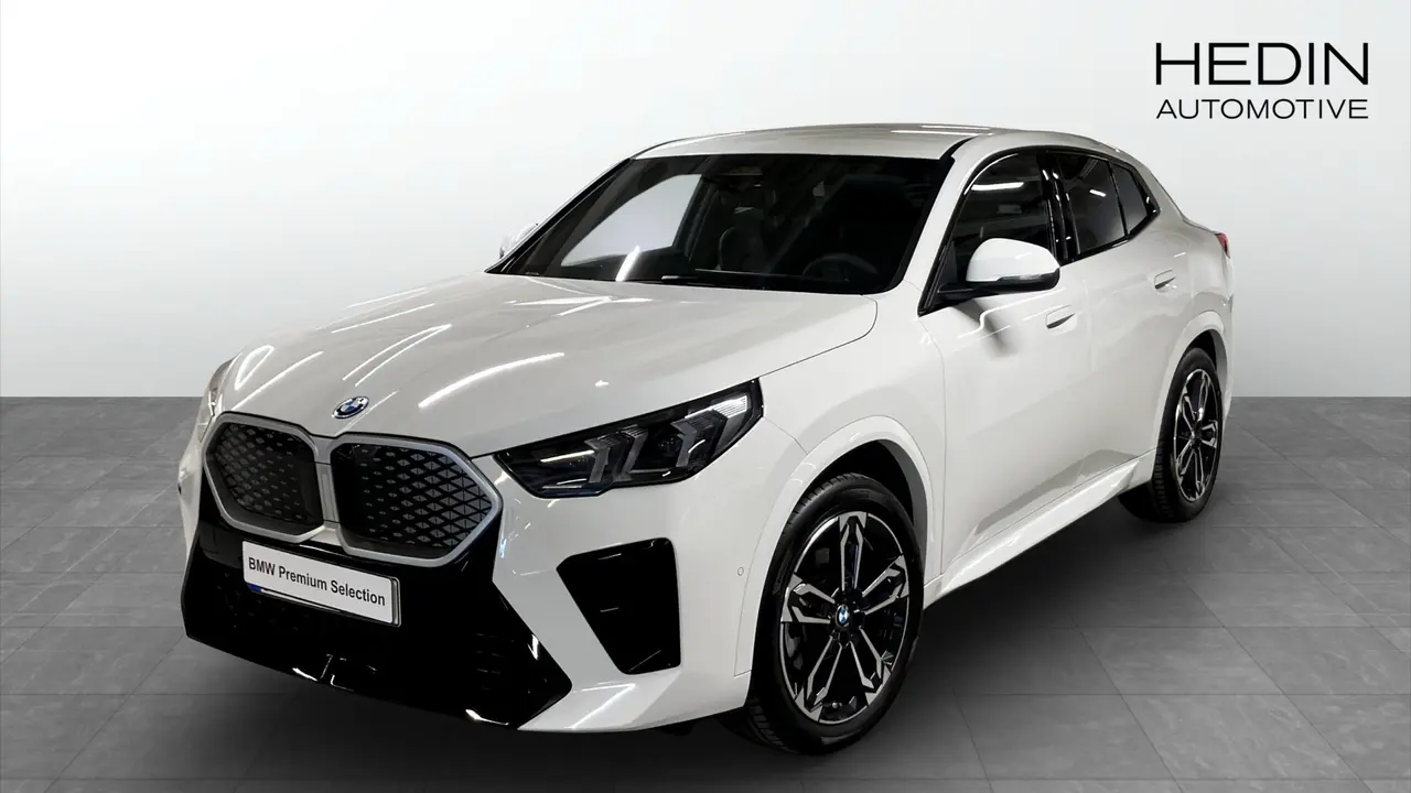 BMW iX2 2026
