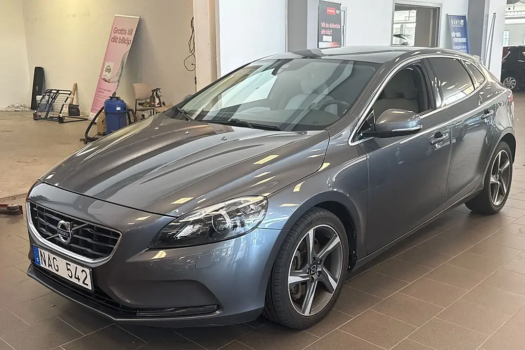 Volvo V40 2013