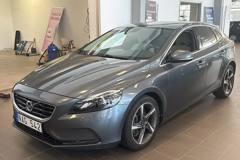 Volvo V40 2013