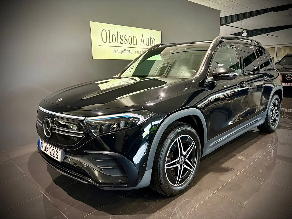 Mercedes-Benz EQB 2023