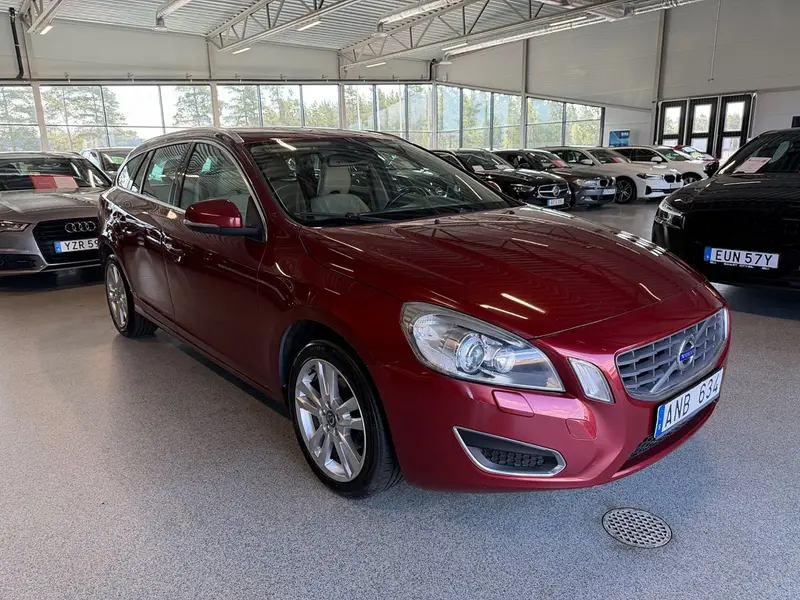 Volvo V60 2011