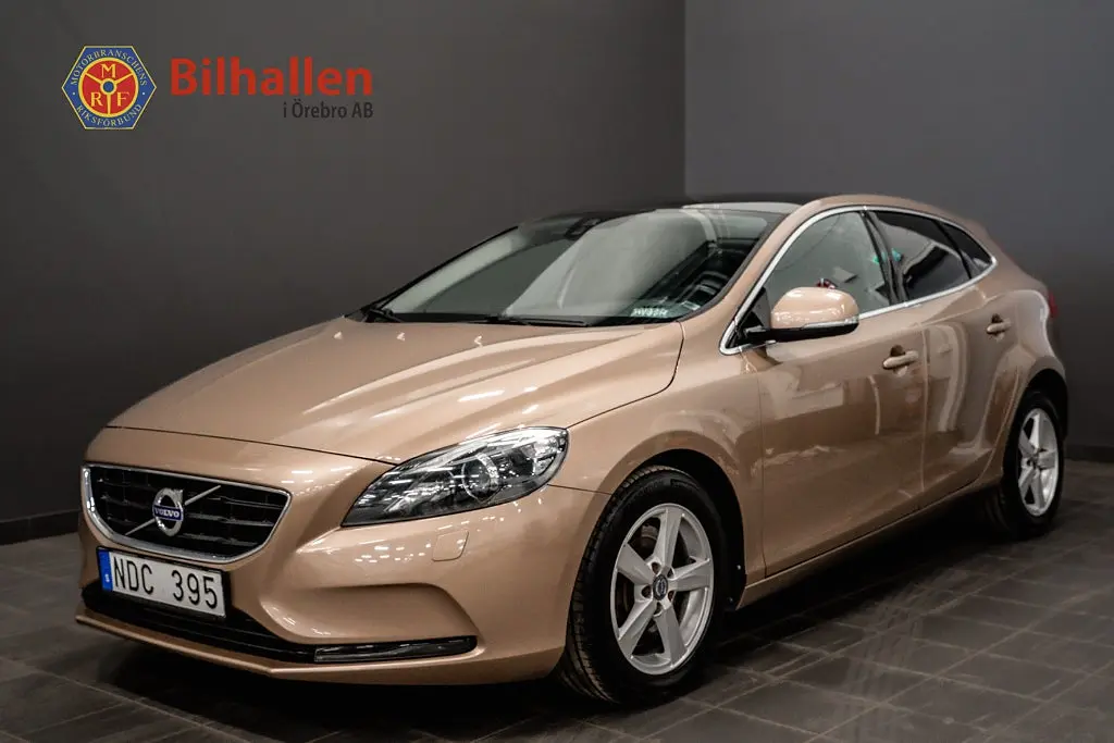 Volvo V40 2013