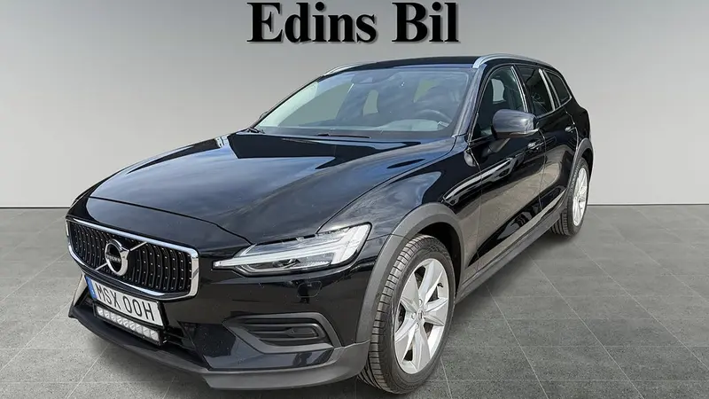 Volvo V60 2022