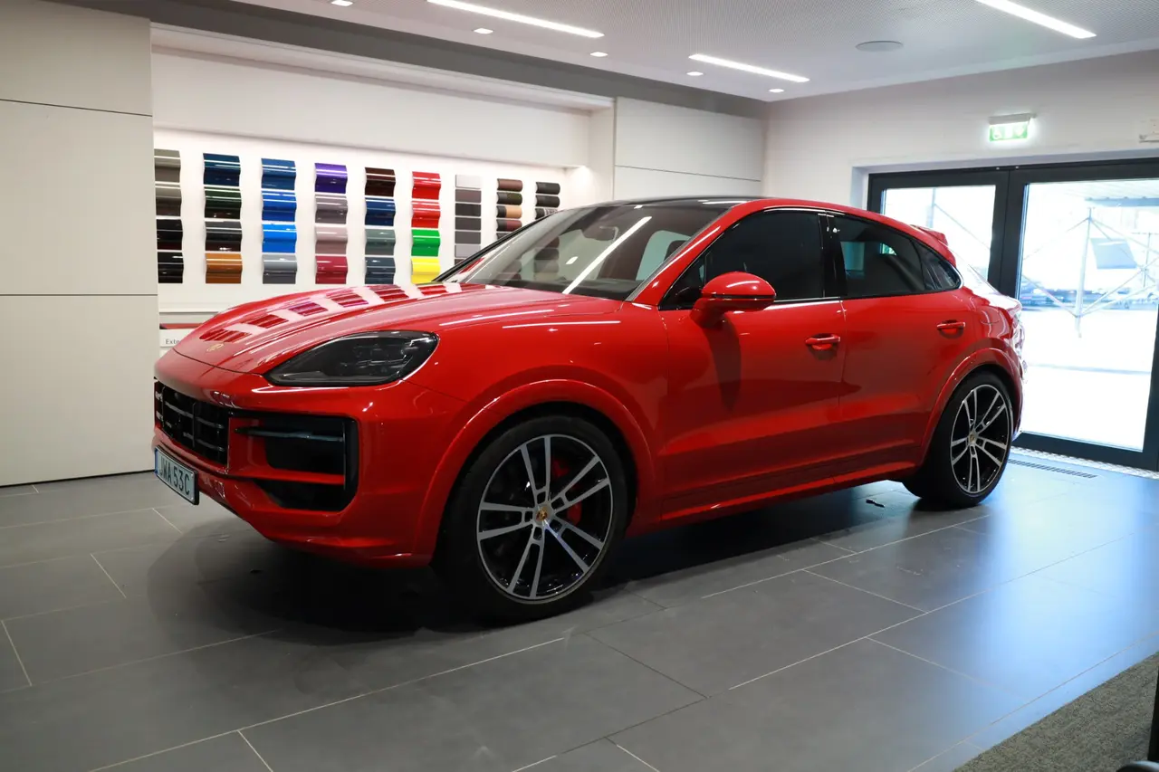 Porsche Cayenne 2024