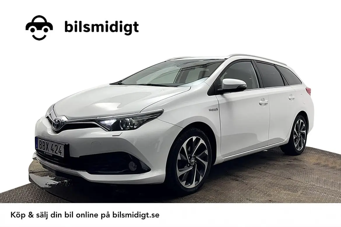 Toyota Auris 2016