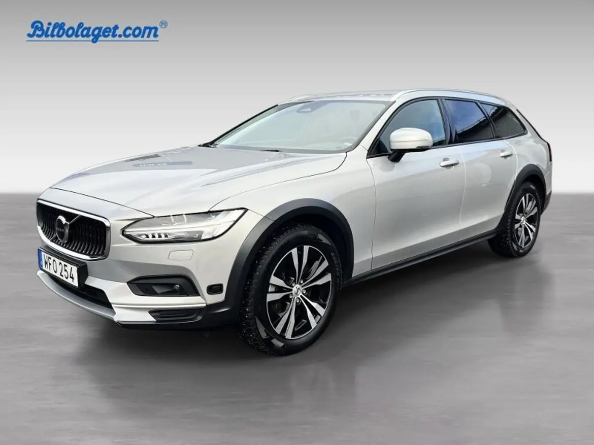 Volvo V90 2024