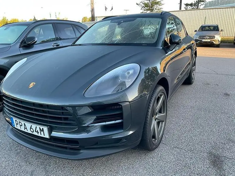 Porsche Macan 2021