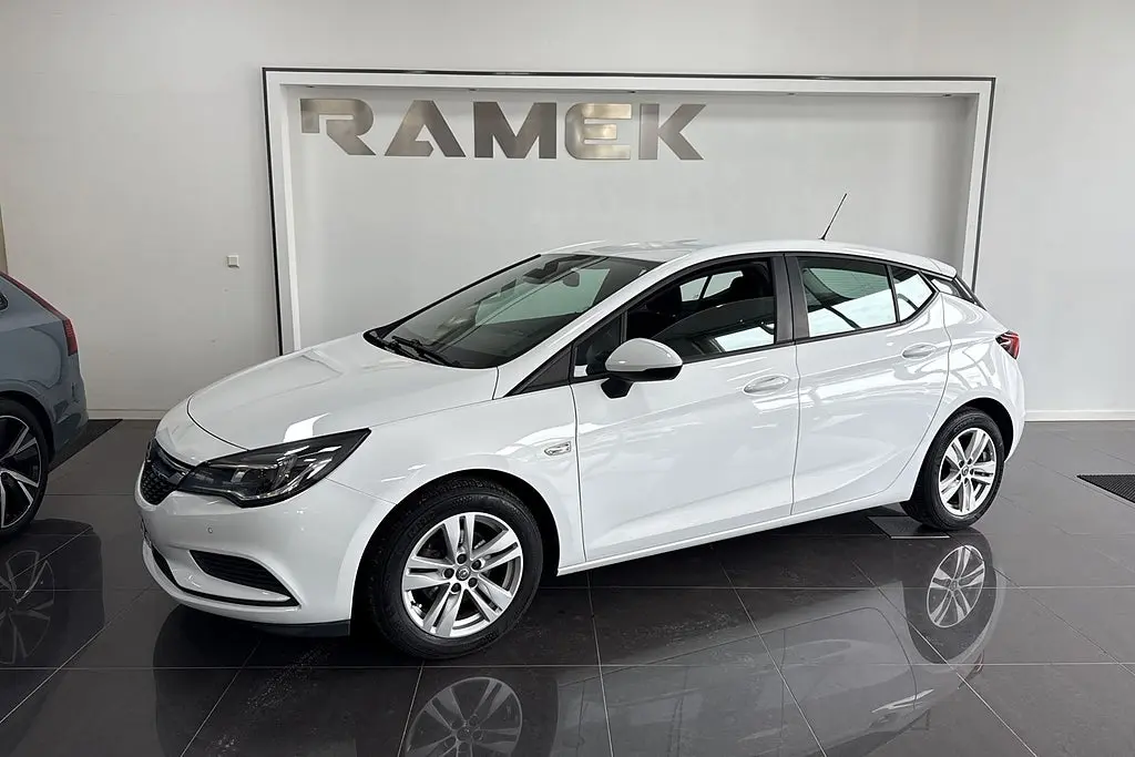 Opel Astra 2016