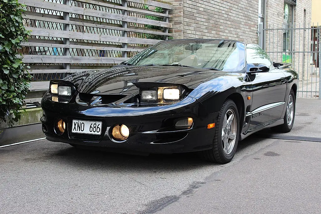 Pontiac Firebird 1998
