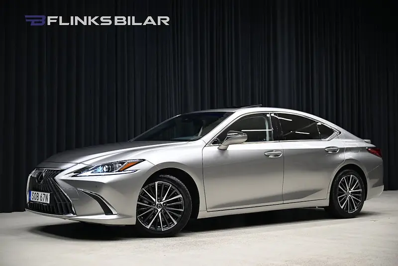 Lexus ES 2023
