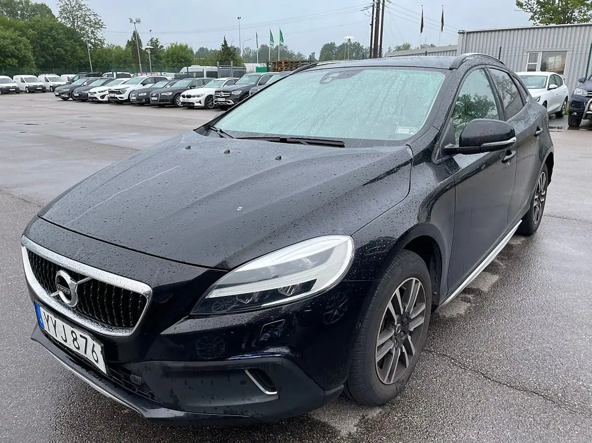Volvo V40 2018