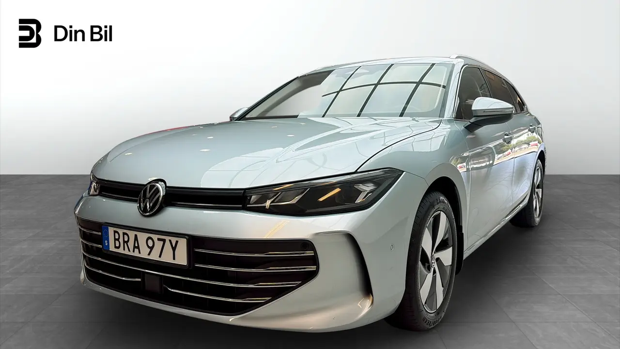 Volkswagen Passat 2025