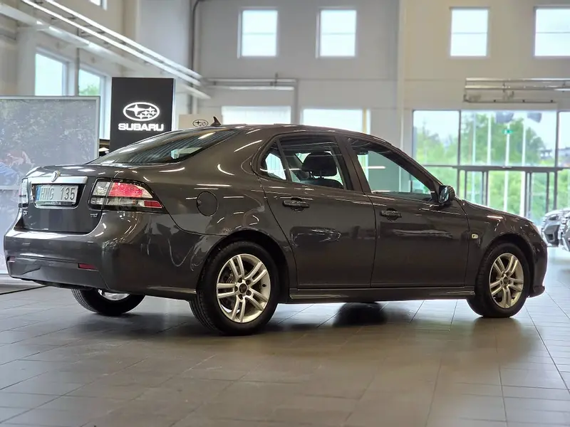 Saab 9-3 2011