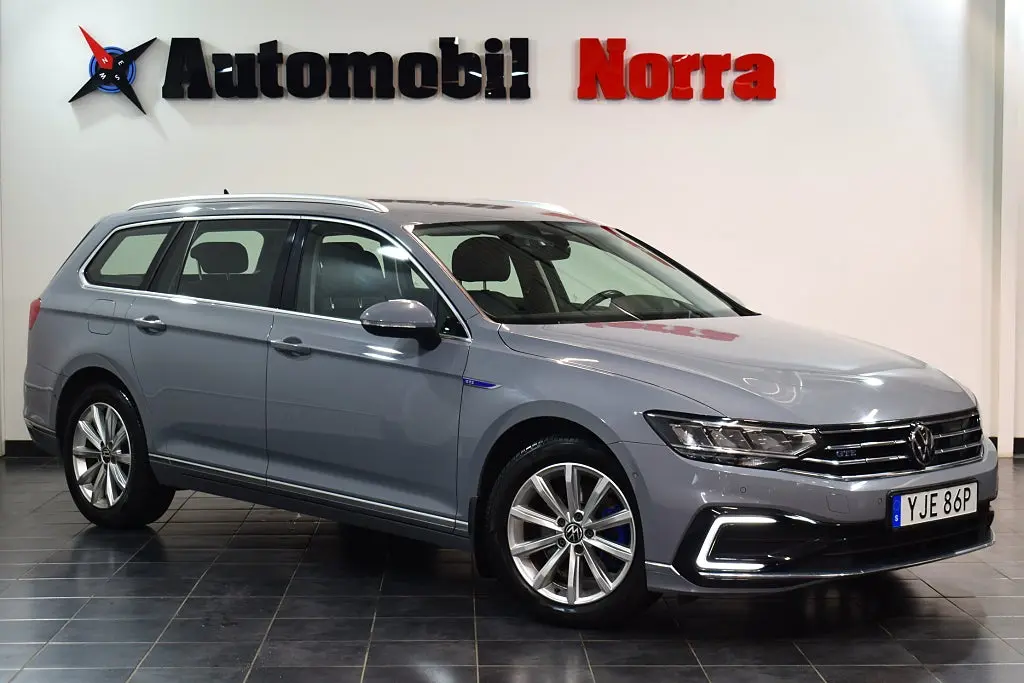 Volkswagen Passat 2023
