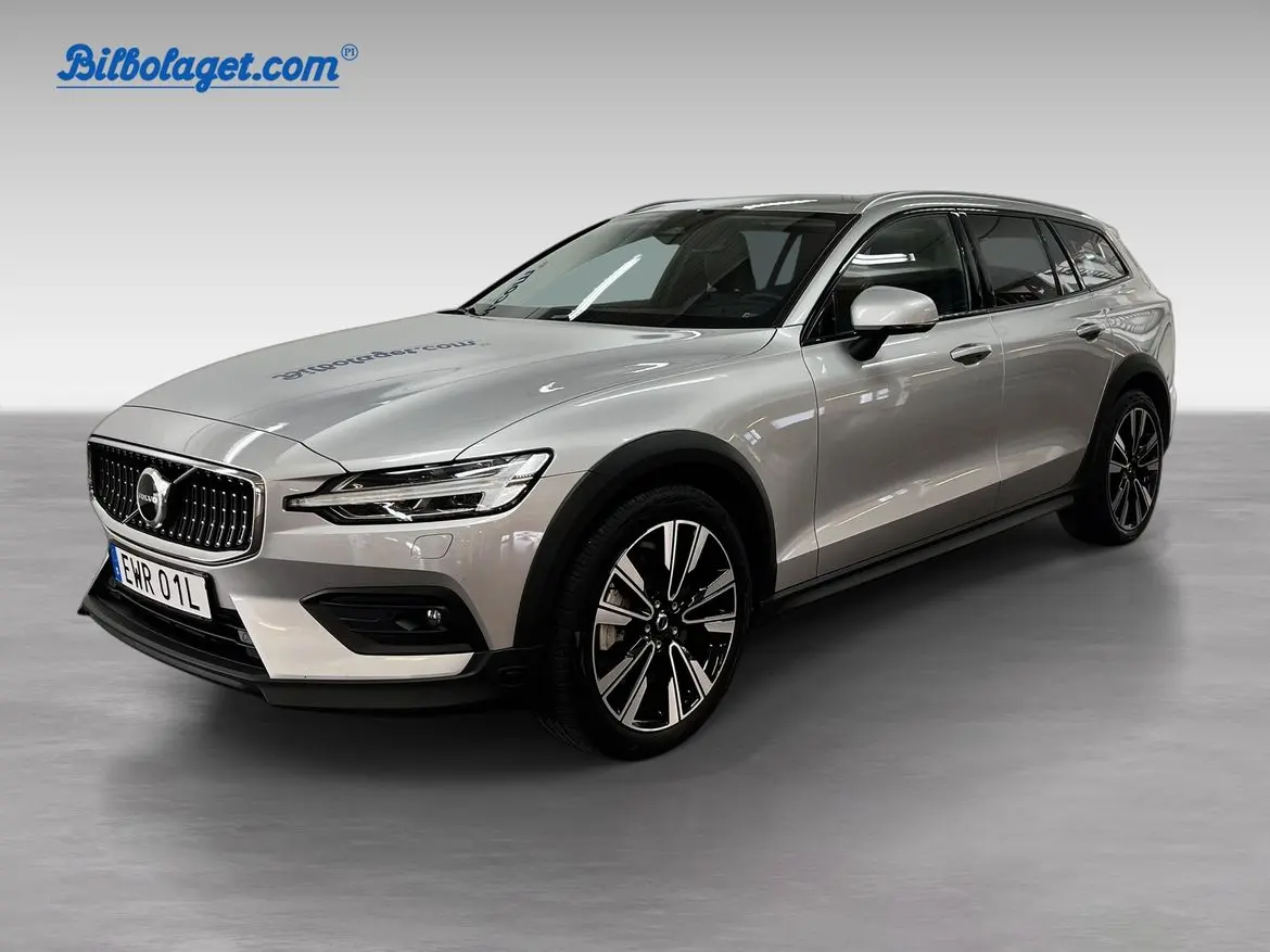 Volvo V60 2024