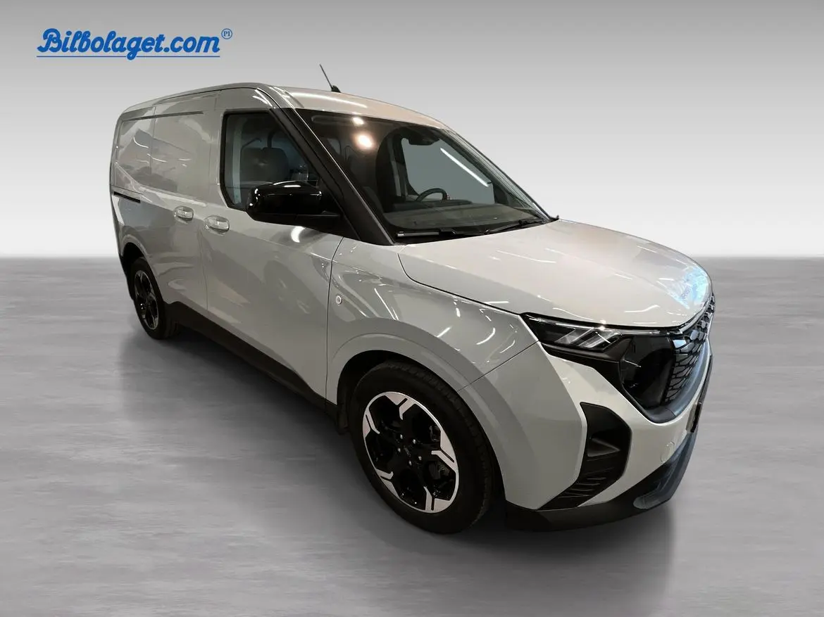 Ford Transit Courier 2025