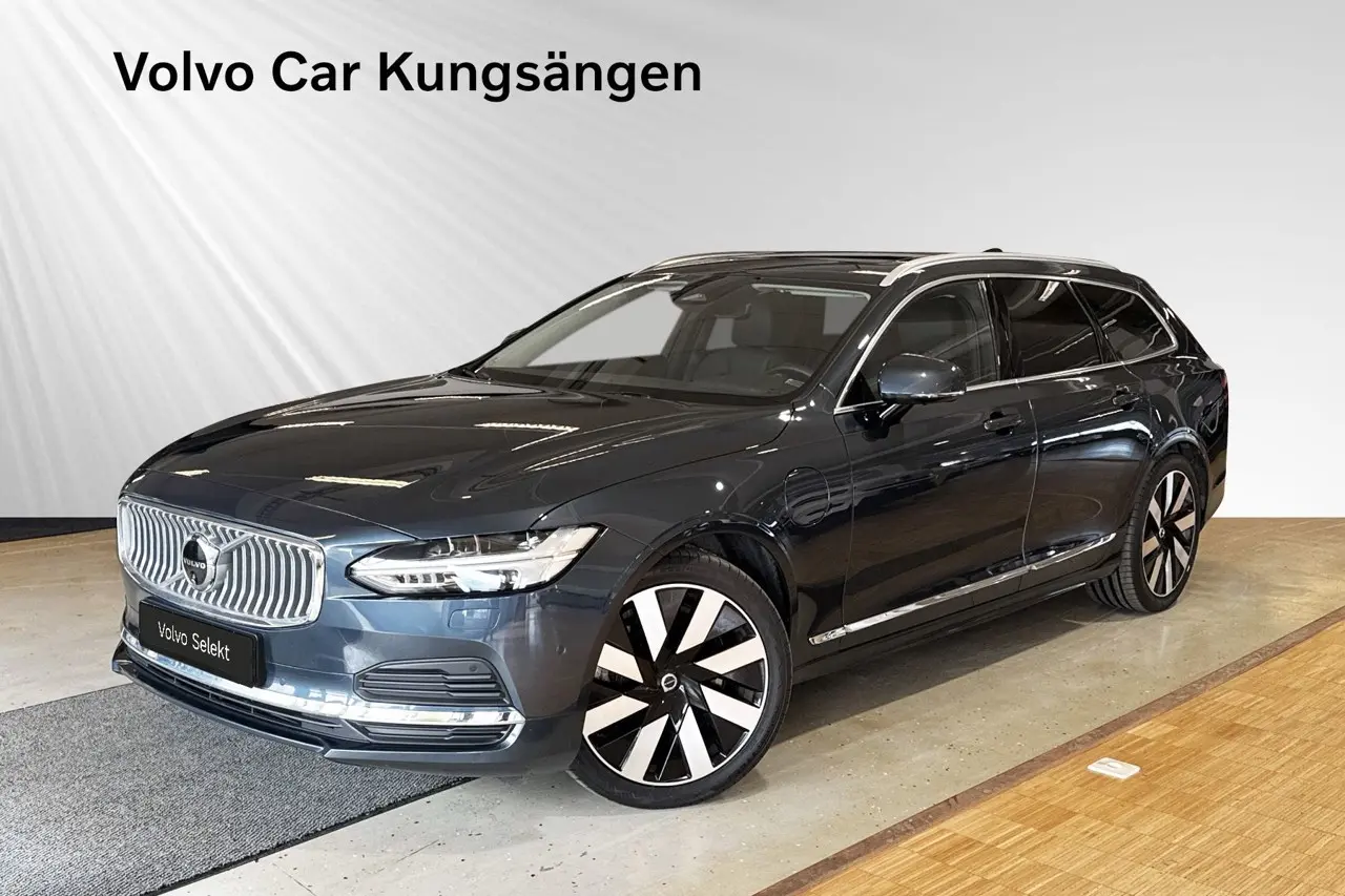 Volvo V90 2024