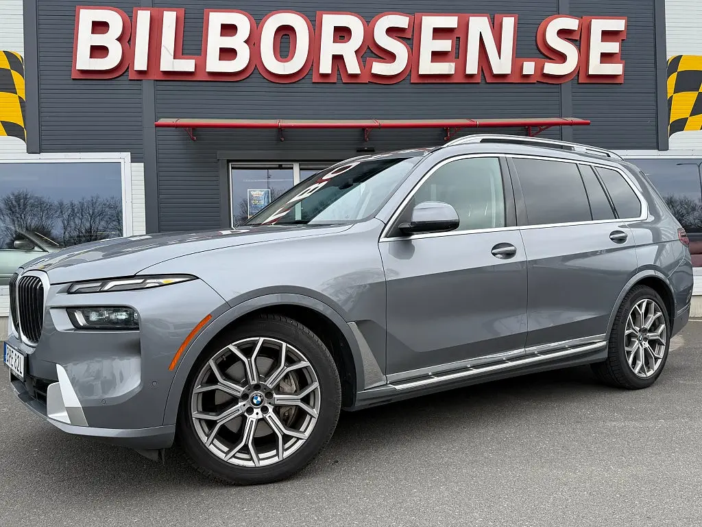 BMW X7 2023