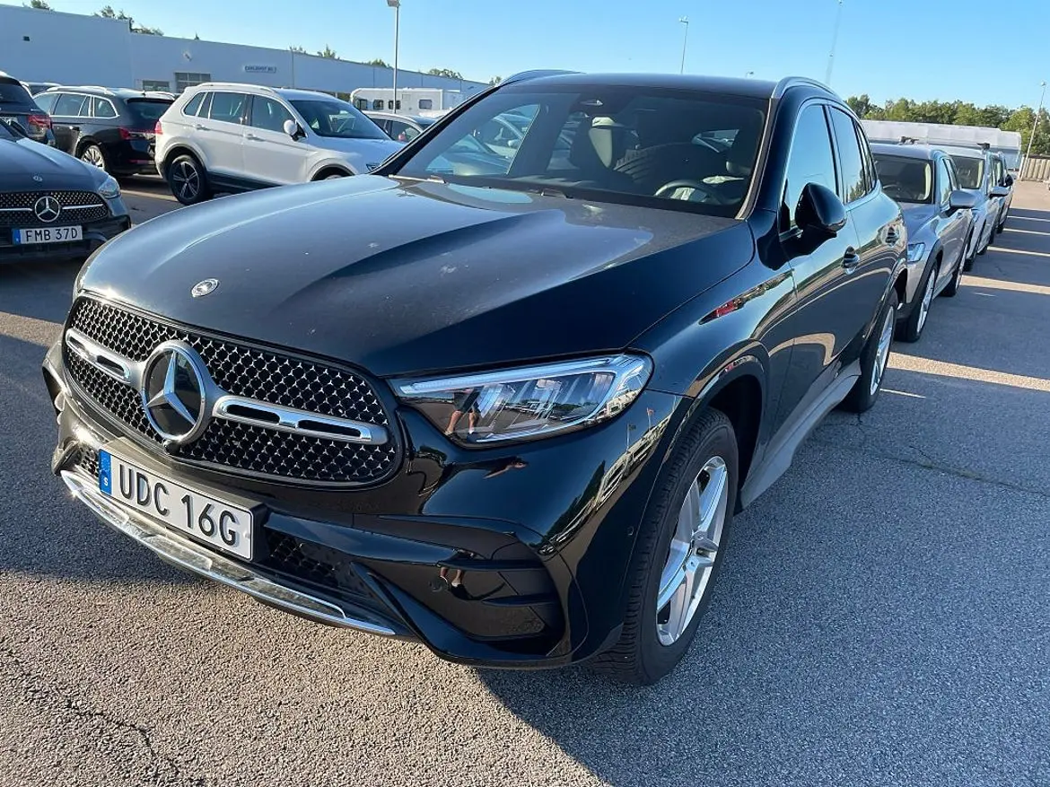 Mercedes-Benz GLC 2026