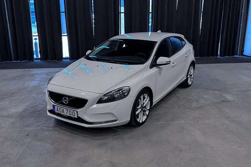 Volvo V40 2016