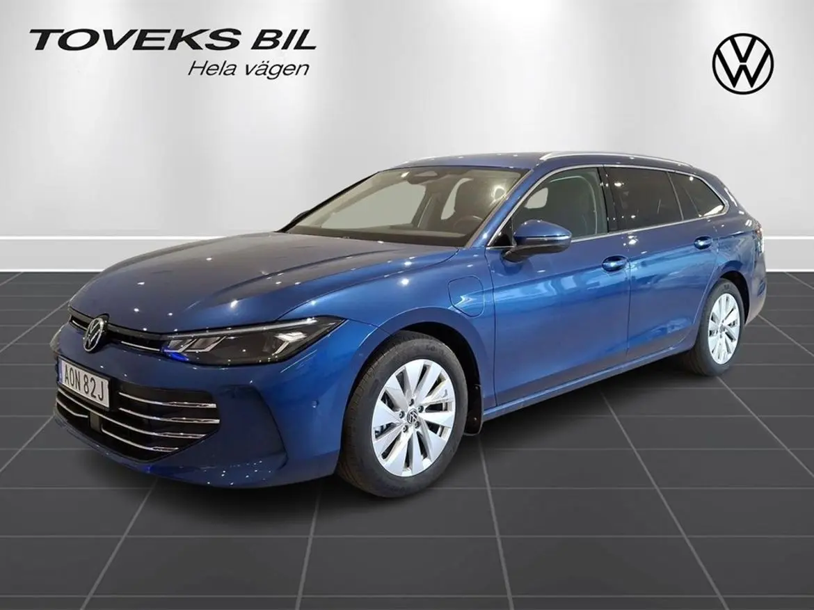 Volkswagen Passat 2025