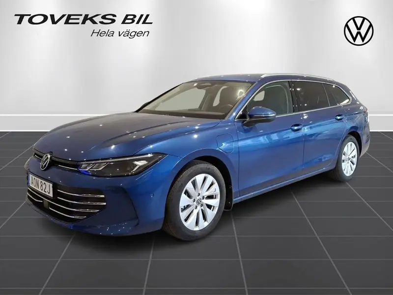 Volkswagen Passat 2025