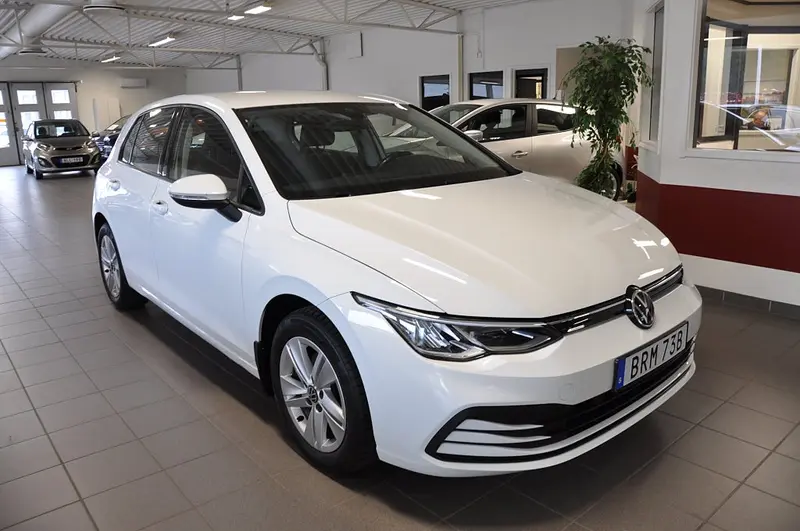 Volkswagen Golf 2021