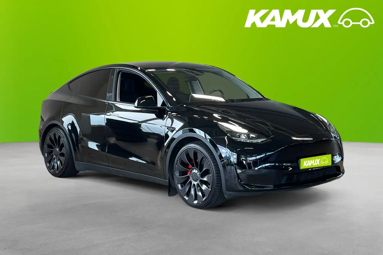 Tesla Model Y 2024