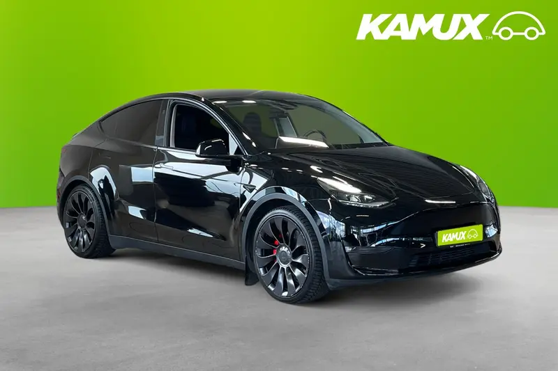 Tesla Model Y 2024