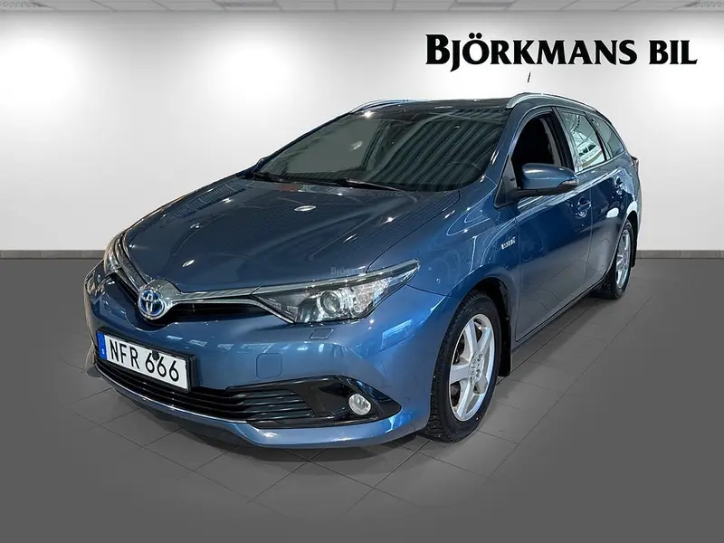 Toyota Auris 2016