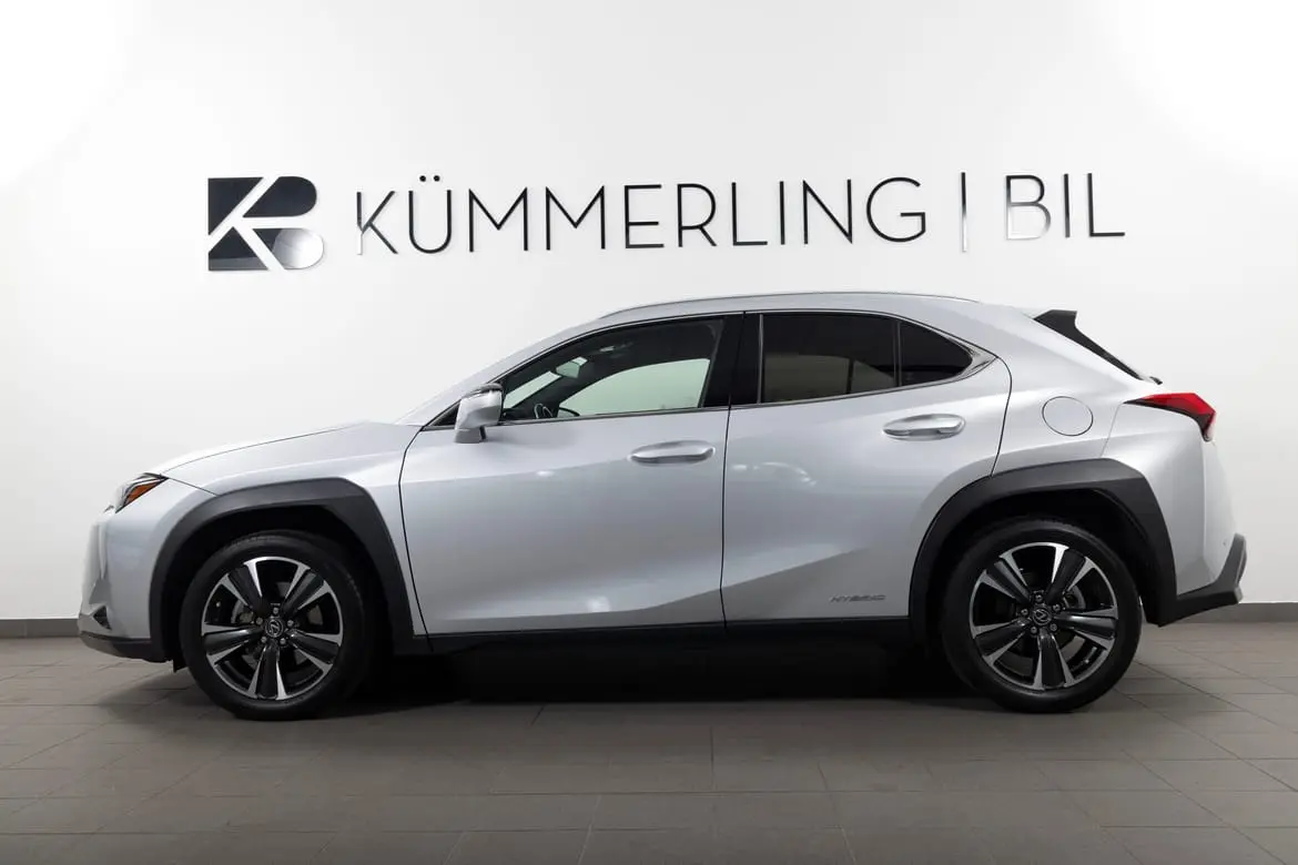 Lexus UX 2020