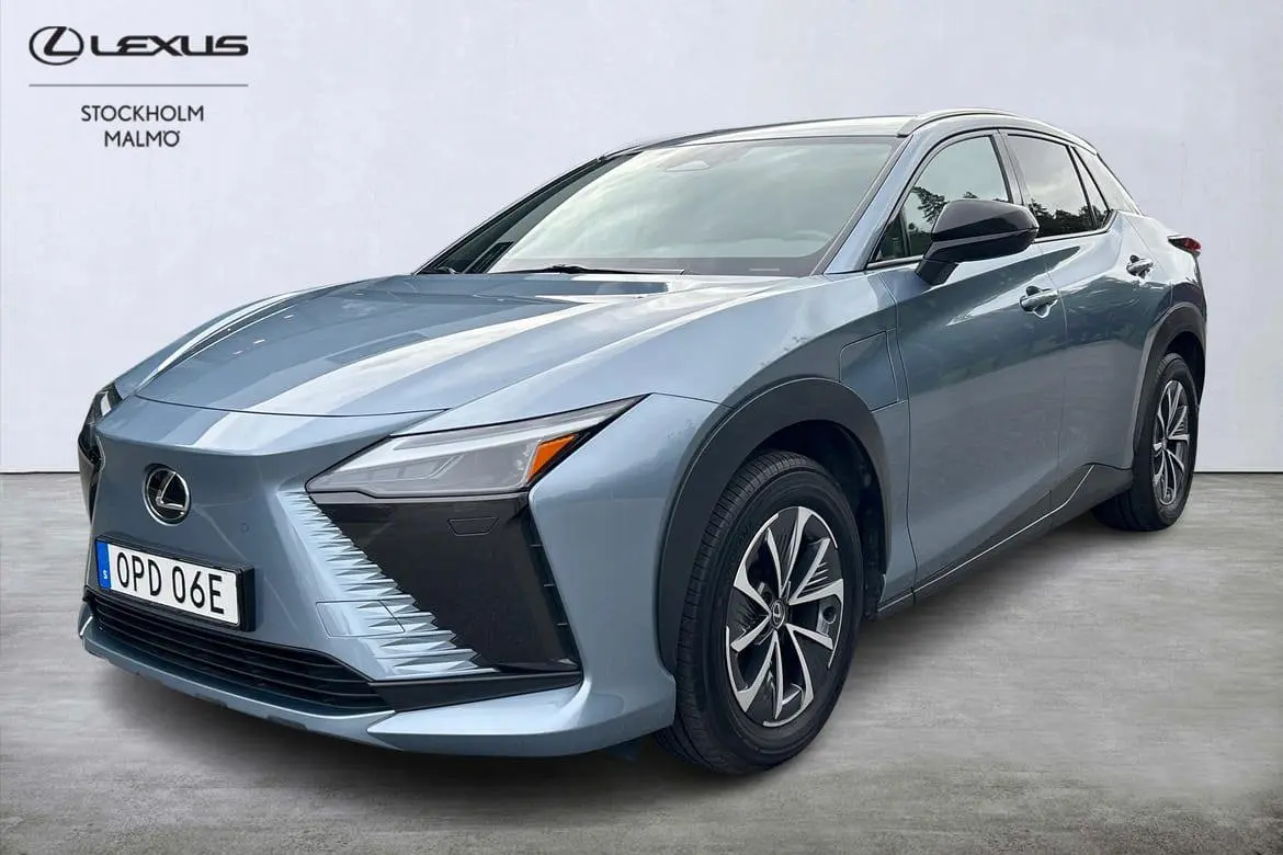 Lexus RZ 2023