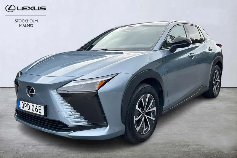 Lexus RZ 2023