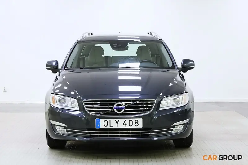 Volvo V70 2015